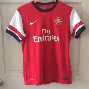 Arsenal Home Kit/Jersey, 2013/2014 Edition